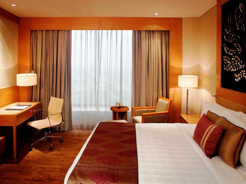 Radisson Blu Hotel New Delhi Dwarka Bagian luar foto A room at the Taj Bengal